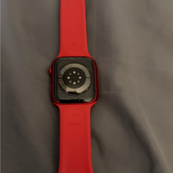 Apple Watch Series 8 45MM - Picture 2 of 2